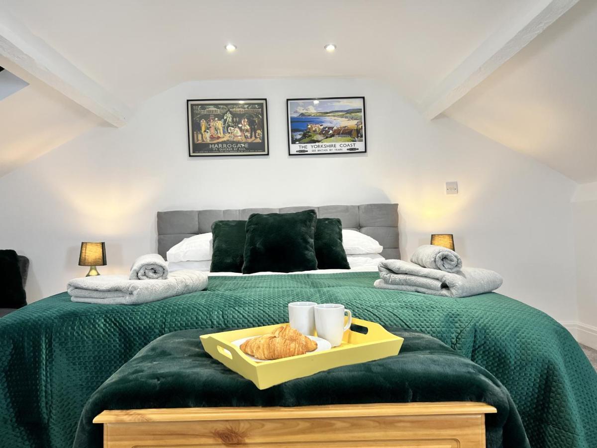 Luxurious Harrogate Penthouse With Free Parking Apartment Luaran gambar