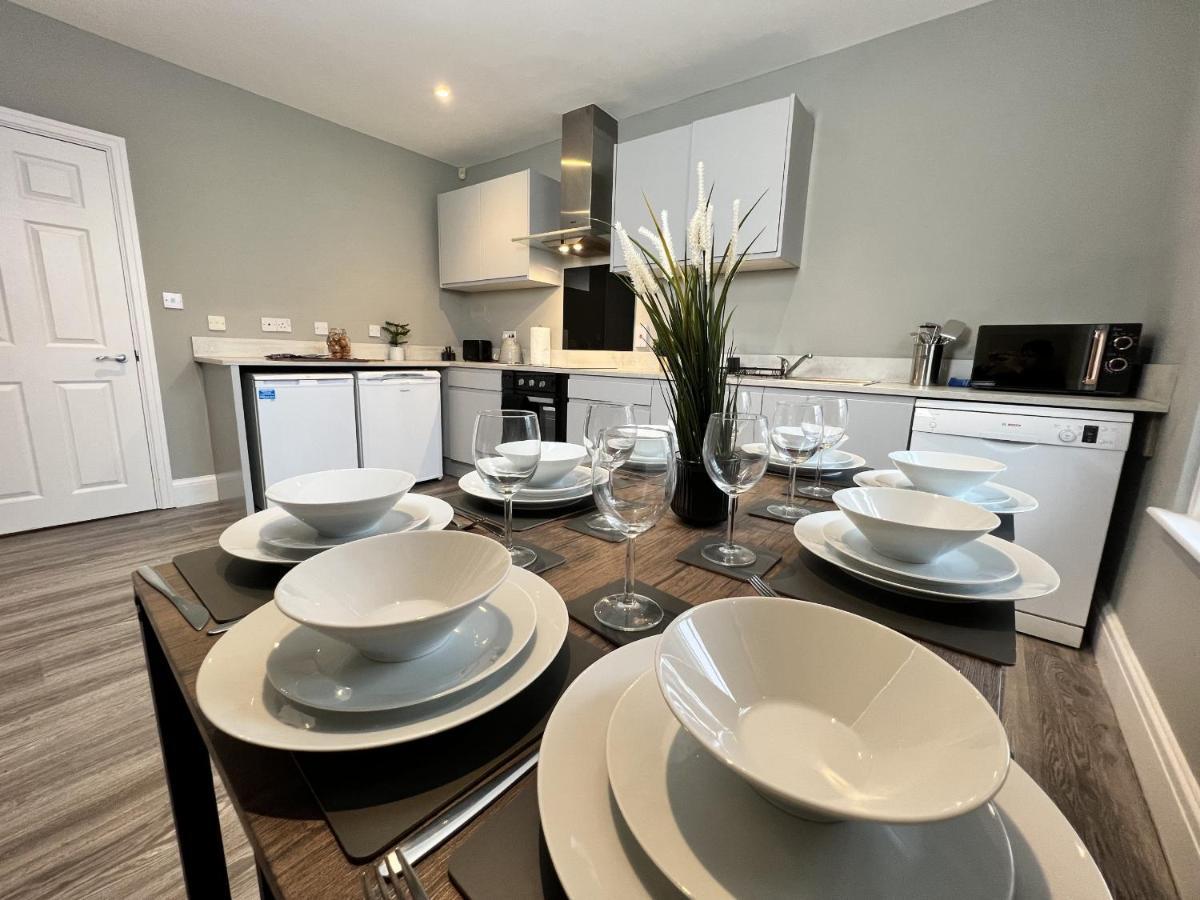 Luxurious Harrogate Penthouse With Free Parking Apartment Luaran gambar