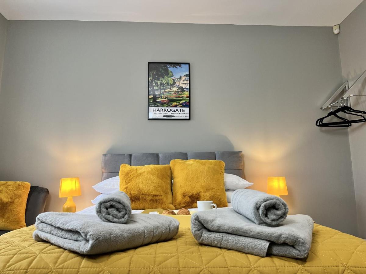Luxurious Harrogate Penthouse With Free Parking Apartment Luaran gambar